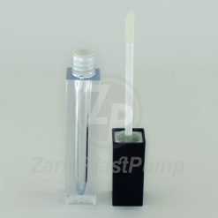 رژ لب مایع چهار گوش 1